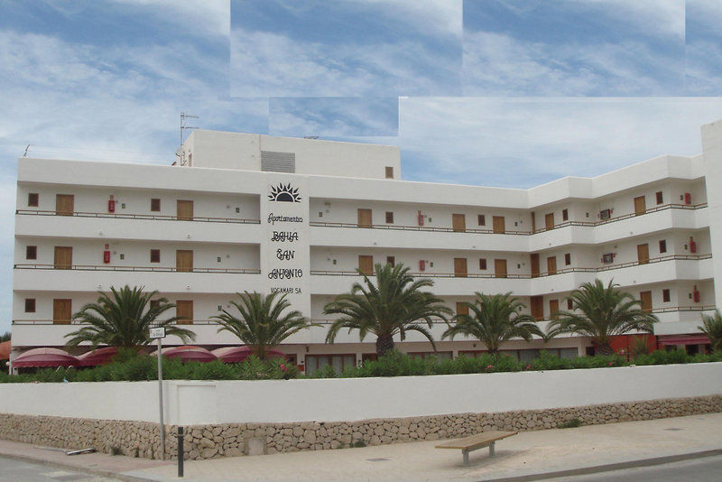Apartamentos Bahia De San Antonio San Antonio  Exterior photo
