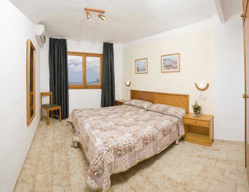 Apartamentos Bahia De San Antonio San Antonio  Room photo